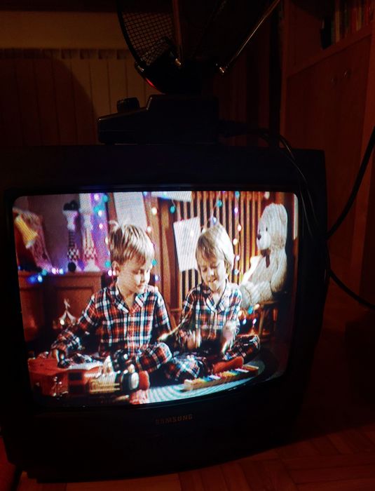 Televisão Samsung e Antena Metronic