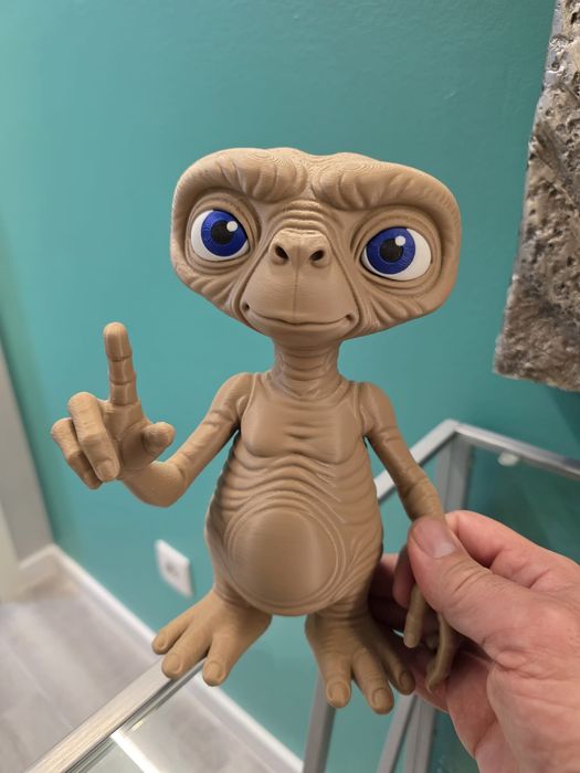 Figura decorativa inspirada no ET 22 cm
