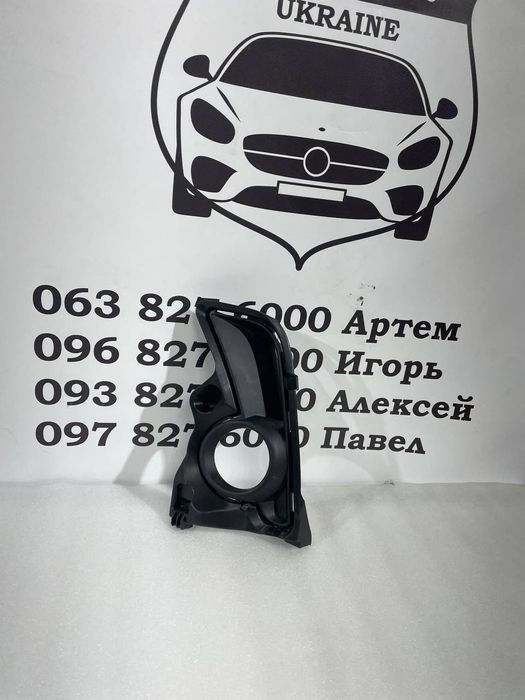 TOYOTA HIGHLANDER Накладка протитуманної фари ліва (ліцензія) 2017-19