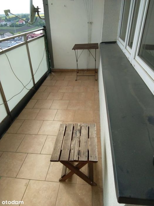 Dwupokojowe mieszkanie z balkonem i windą