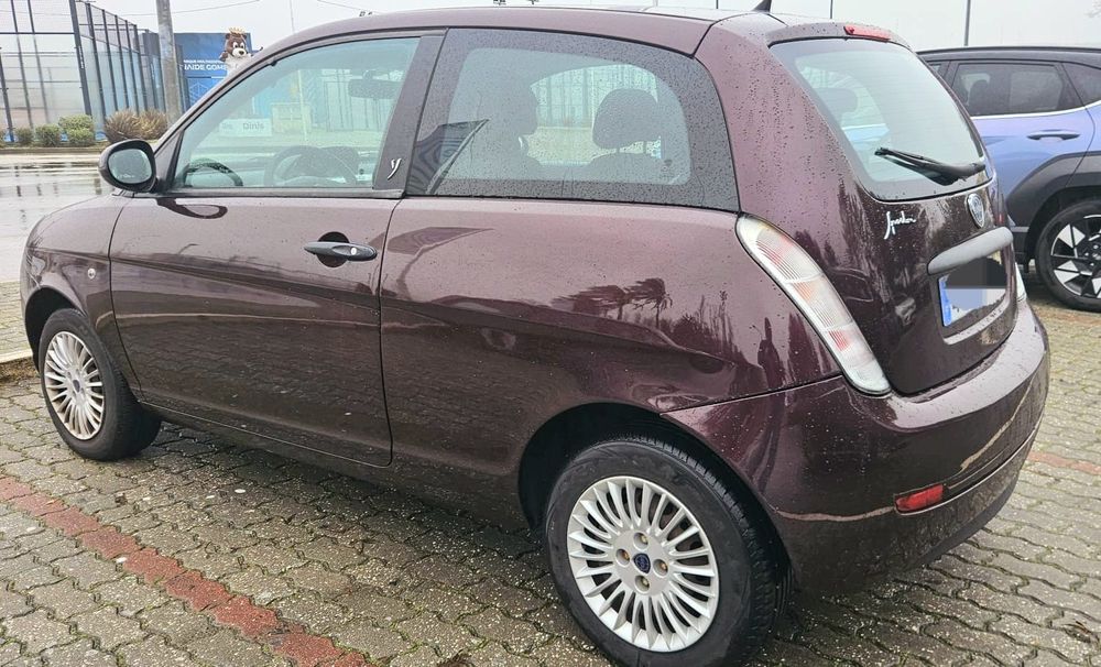 Lancia Ypsilon 2010 1.2