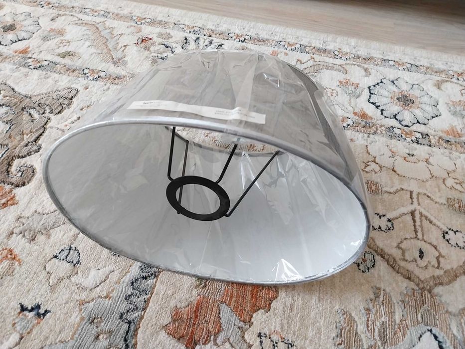 bardzo elegancki klosz do lampki stojacej lub wiszacej