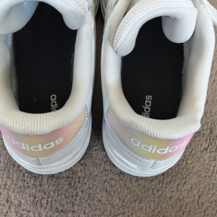 Białe buty Adidas r.35