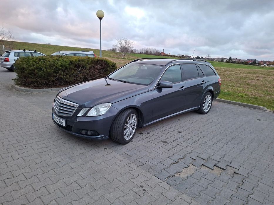 Mercedes-Benz Klasa E Z Niemiec, Webasto z pilotem, zadbany, drugi komplet kół