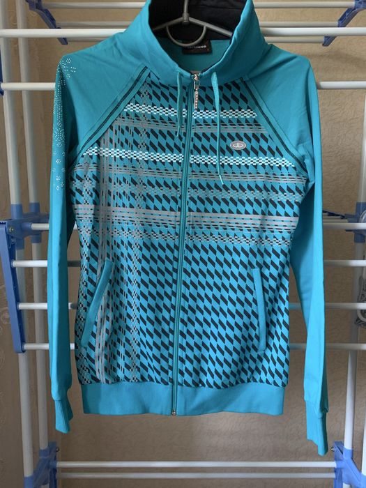 Спортивна кофта для дівчинки