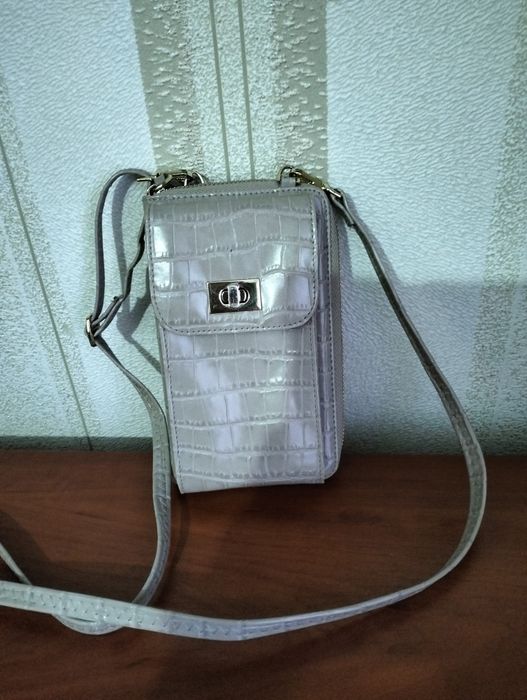 Продам сумки: женские, мессенджер для телефона, почтальонка