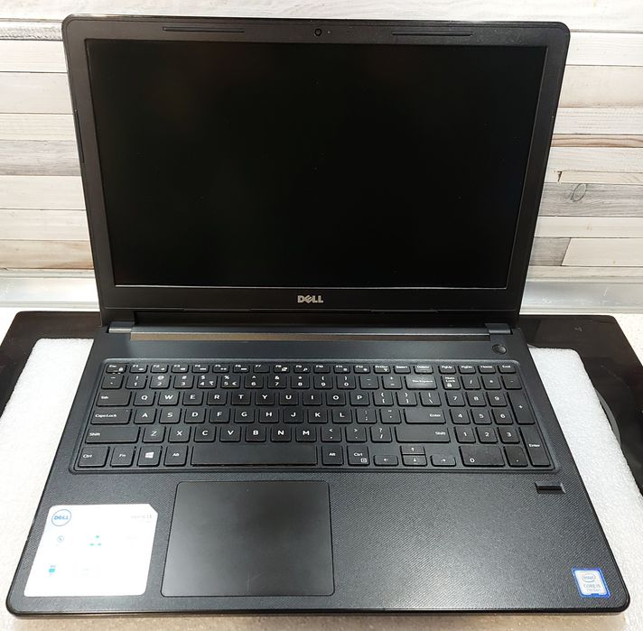 Dell Vostro 15 3568, 15,6" core i5-7200U 8gb ssd240gb win11pro