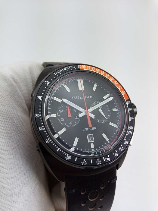 Гоночные часы Bulova 98B428 хронограф, тахиметр, календарь, сапфир