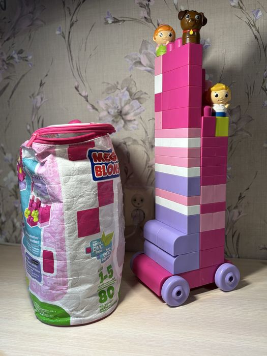 Дитячий конструктор Mega Bloks з великими деталями