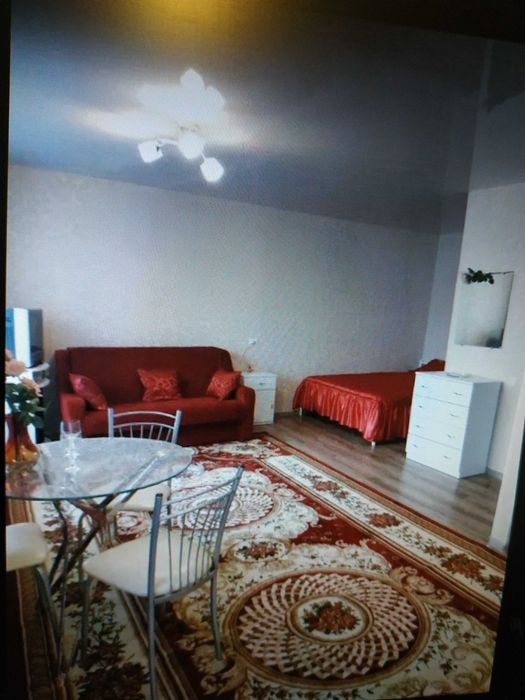 Дніпровський район. Правий берег. 9-та лікарня. Подобово. Погодинно