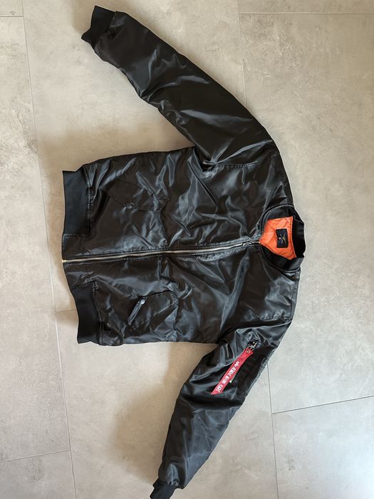Kurtka bomberka wiatrowka nie ALPHA INDUSTRIES sprawdz!