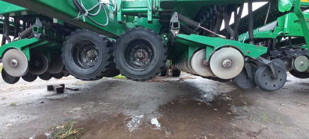 Зернова сівалка Great Plains 3S4000HDF (12 метрів)