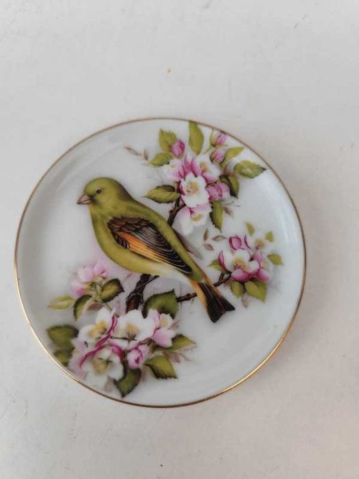 Prato de porcelana Porat