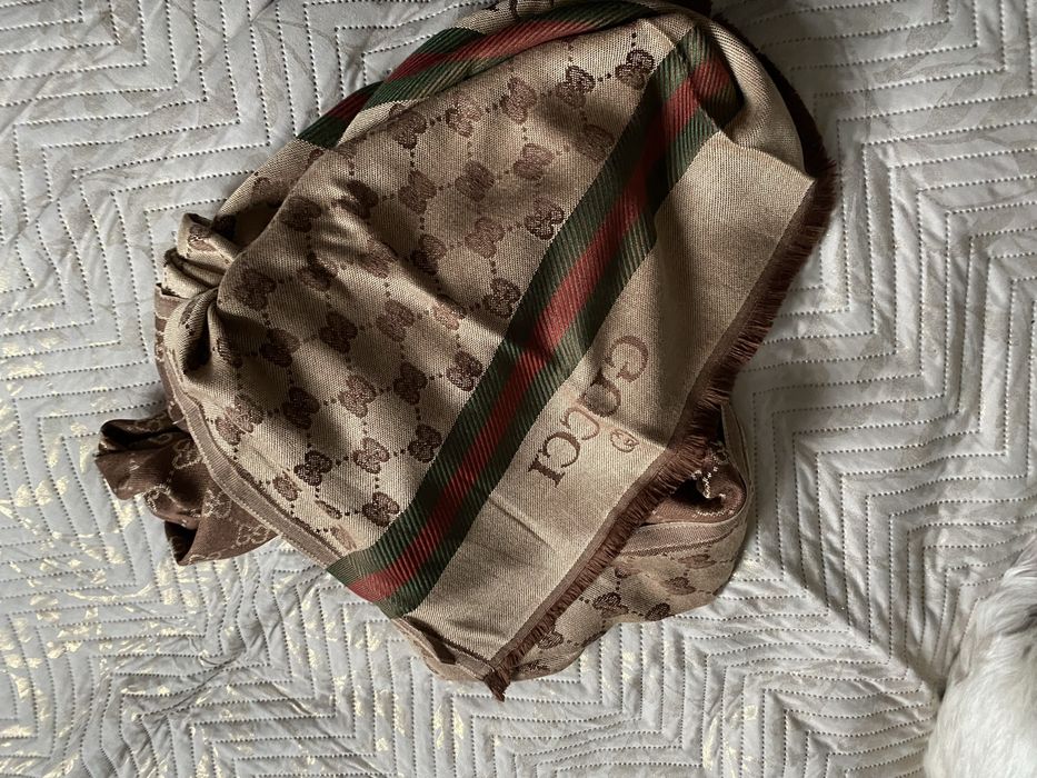 Gucci szal dwustronny