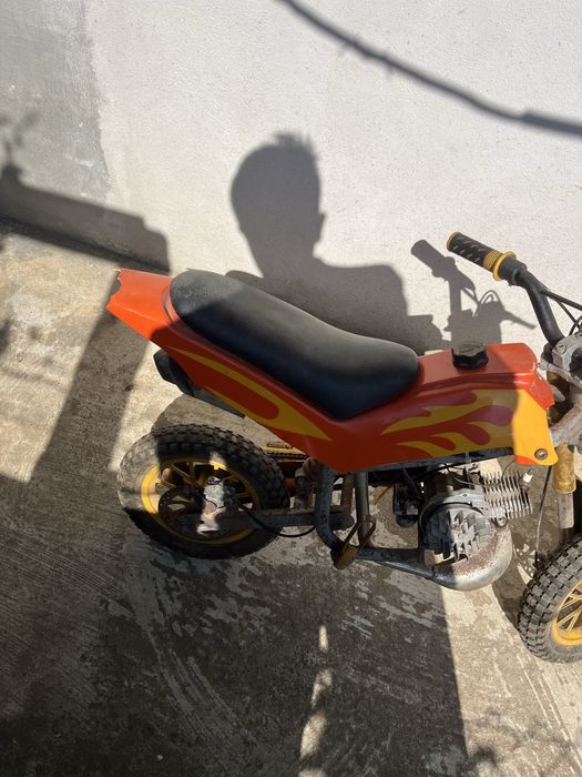 Pit bike criança