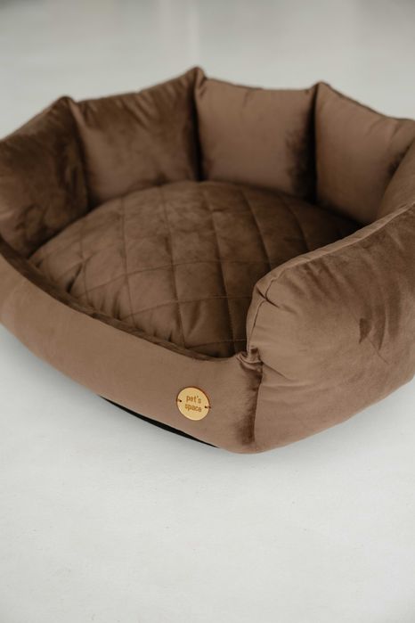 Лежак/спальне місце