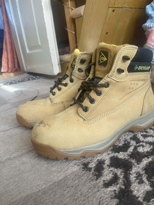 Продам робочі черевики