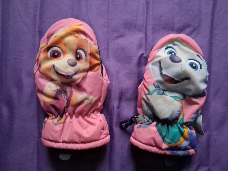 Dziecięce rękawiczki narciarskie C&A rozm. 110-116