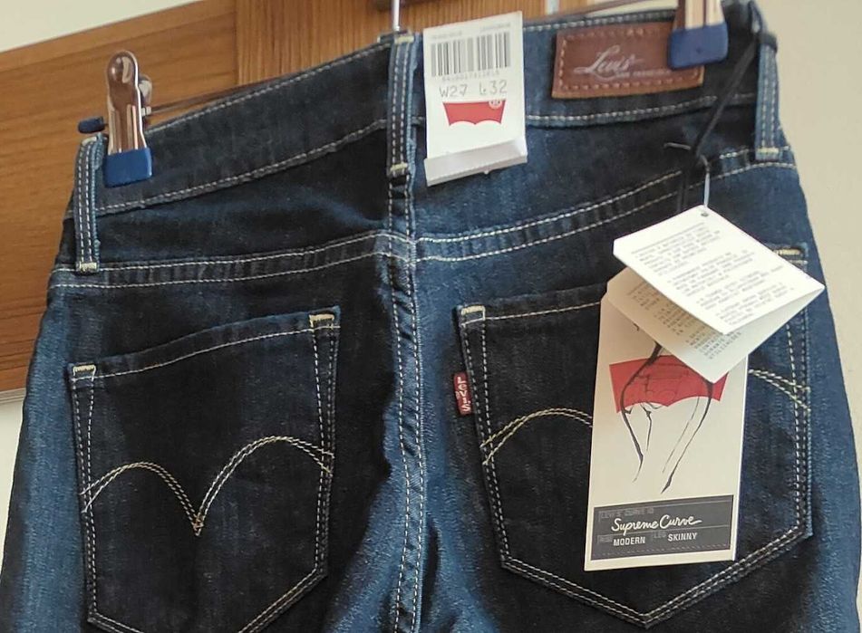 Spodnie Levi's damskie