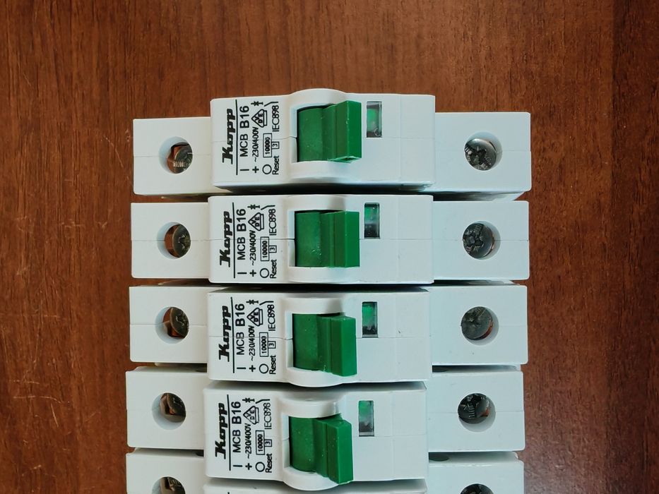 Автоматичний вимикач 16A Hager, Kopp