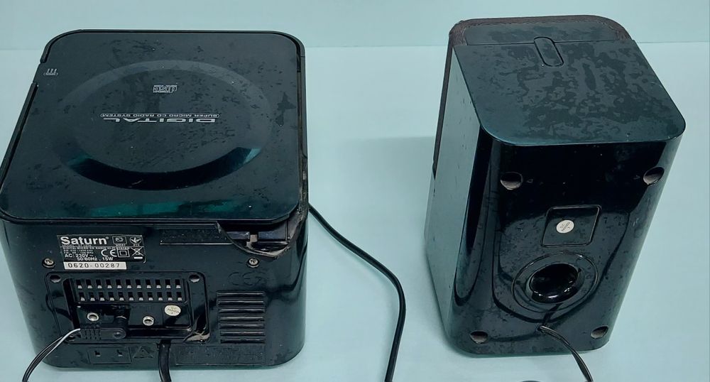 Музичний центр Saturn