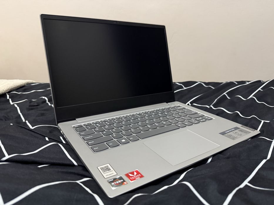 Laptop lenovo ideapad s340
