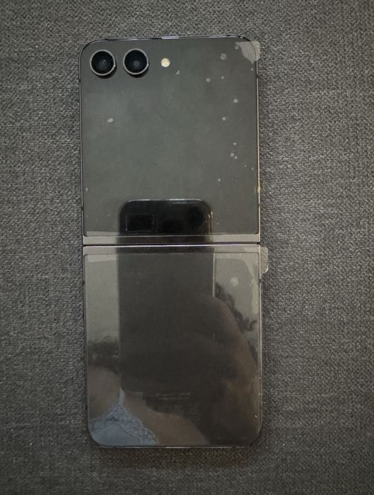 Galaxy Z flip 5 de 512 gigas