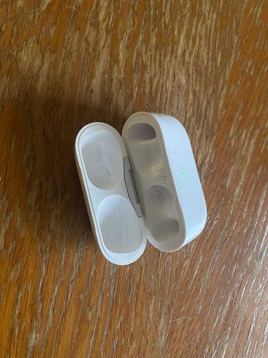 Кейс AirPods Pro 1-го покоління