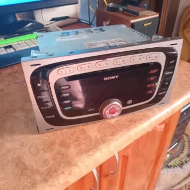 Новий Магнітофон Ford , підійде до кожної моделі Форд