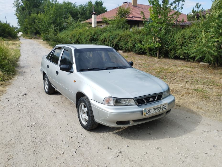 Продам Daewoo нексия