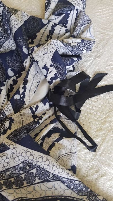 Bluzka we wzorki 40 Queen