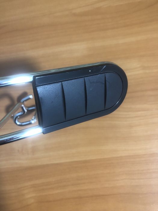 Вішалка автомобільна для речей