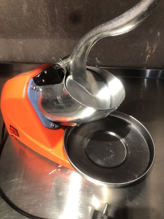 Продам подрібнювач льоду GoodFood