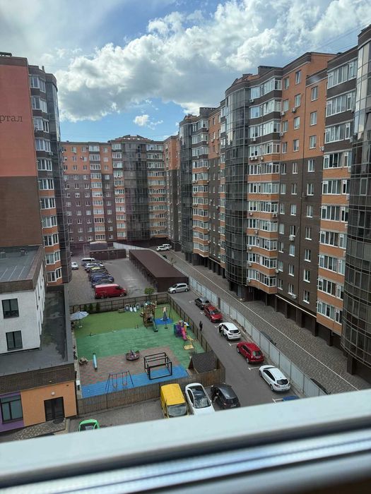 Довготривала оренда 3к квартири в ЖК Набережний квартал