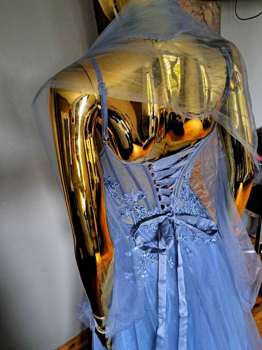 Piękna suknia na studniówkę Paradis Glamour Blue R34. Polski producent