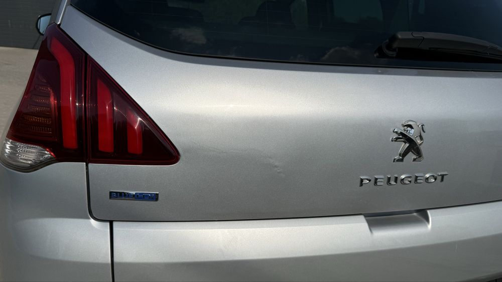 Pegueot 3008 2016