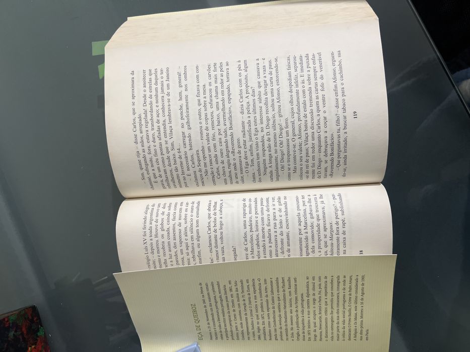 Livro Os Mais de Eça de Queiroz