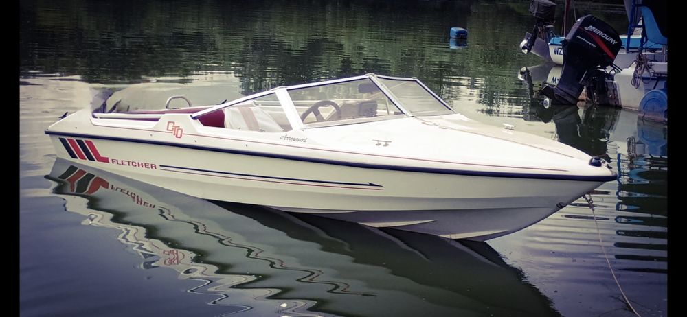 Łódz motorowa motorówka Fletcher Arrowsport GTO 155