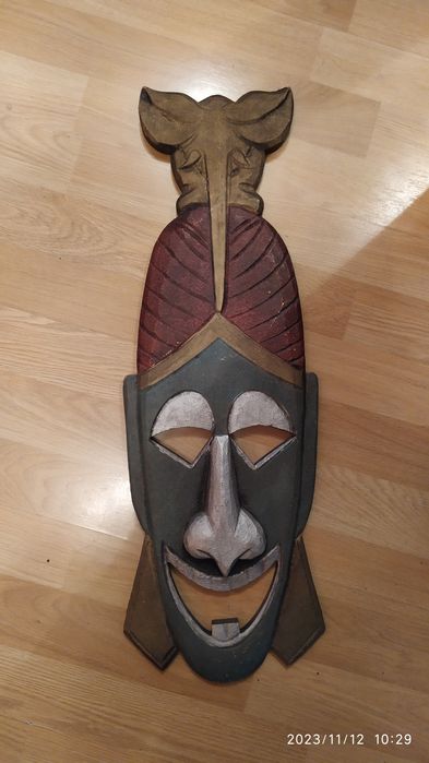 Сувенир. Винтажная африканская маска. Интерьер.