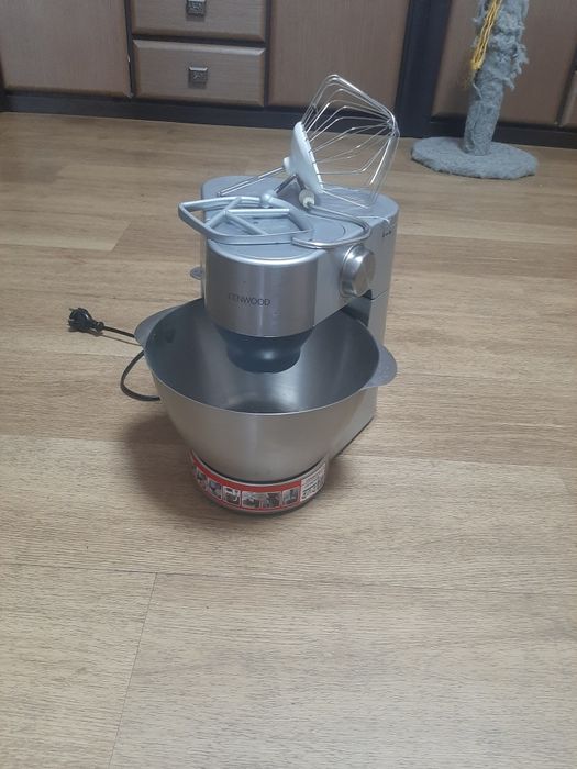 Комбайн кухонний міксер Kenwood mk 266