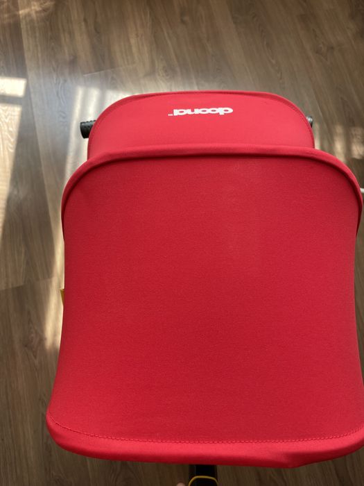 Doona Liki Trike red Триколісний складний велосипед