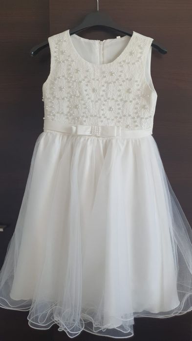 Sukienka komunijna i weselna