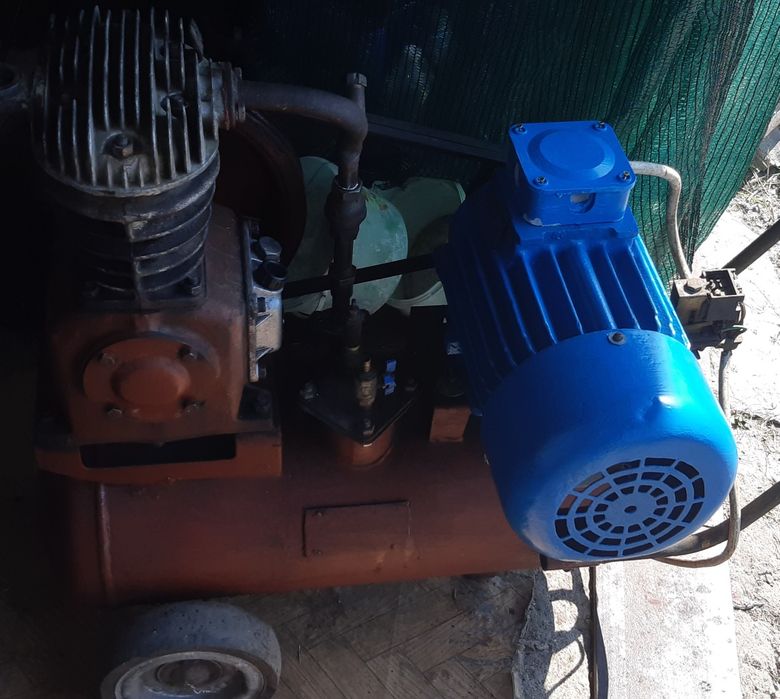 Компрессор СО-7Б