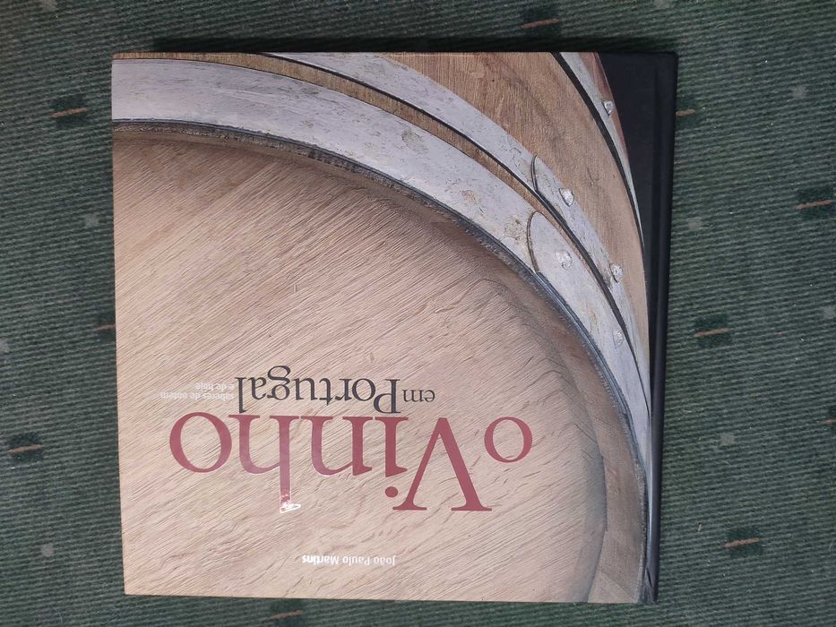 O Vinho em Portugal - João Paulo Martins - Livro CTT