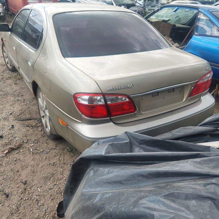 Разборка,шрот,запчастини nissan maxima a33
