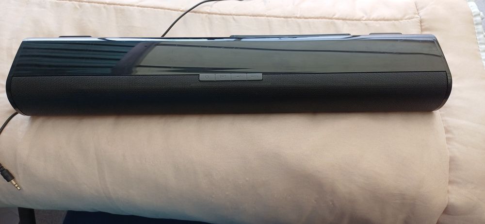 colunas de som para TV. PC. ou Outro em  ótimo estado com cabo e coman