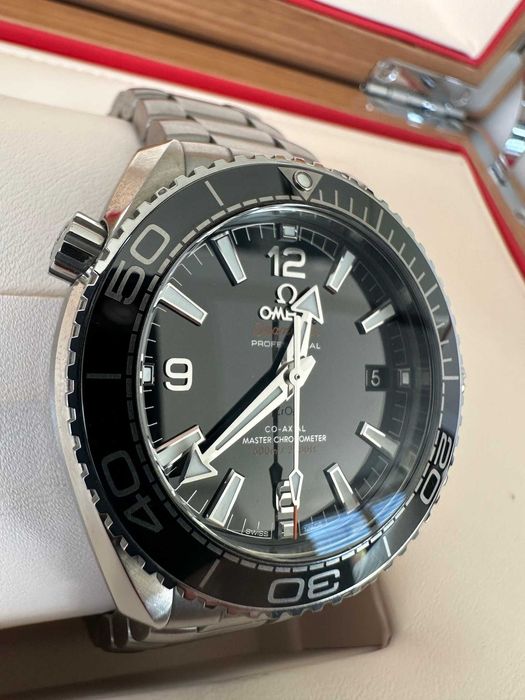 Omega Seamaster Planet Ocean 39,5 / 2024