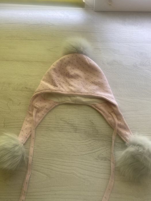 Шапка для дівчинки