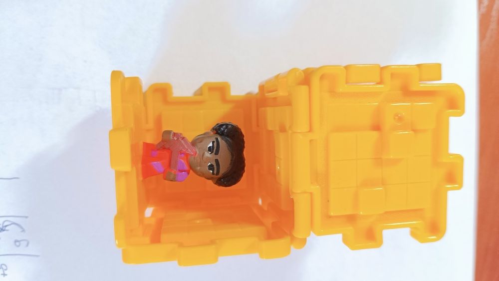 Іграшка з Macdonald's - Minecraft