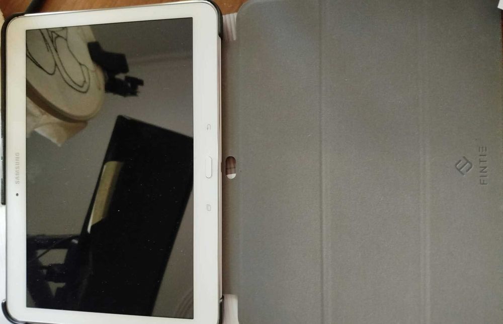 Samsung Galaxy Tab 4